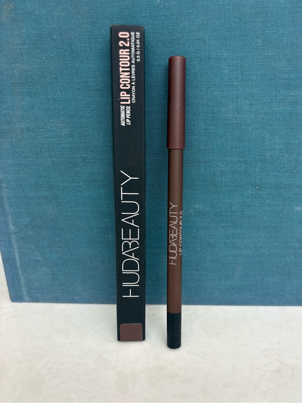 HUDA BEAUTY Lip Contour 2.0 Lip Pencil - Brown - MSRP $23